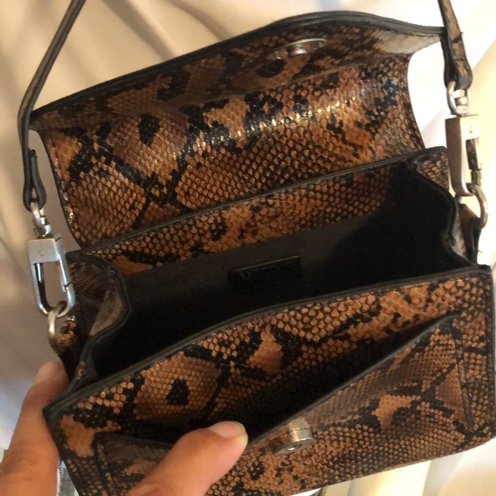 Snake Skin Style Crossbody bag. Very cute bag that fits the essentials. - Picture 4 of 6